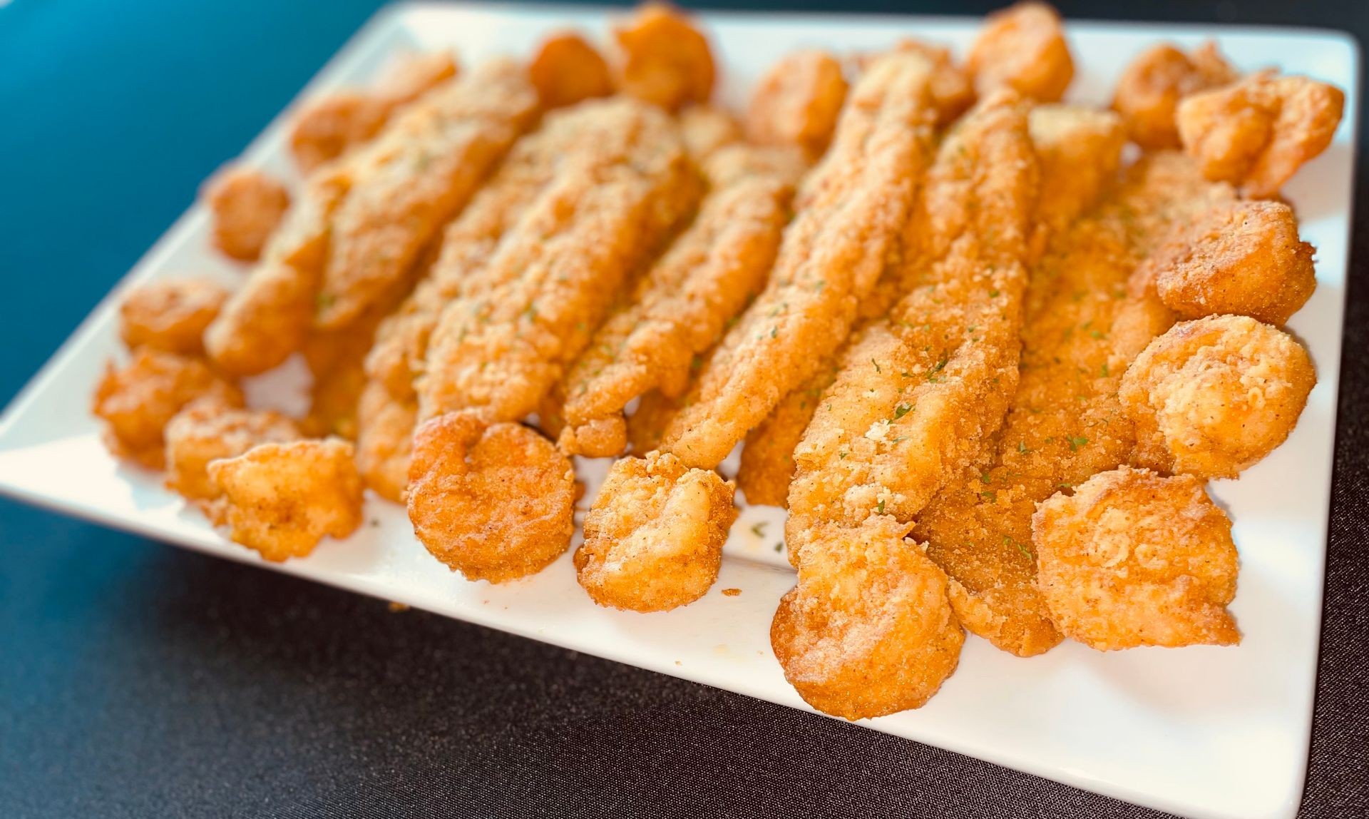 Flavorful Fried Shrimp and Fish: Irresistible Delights!